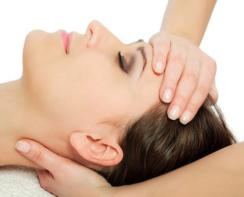 Wellbeing Package : Massage, Facial , Manicure and Pedicure
